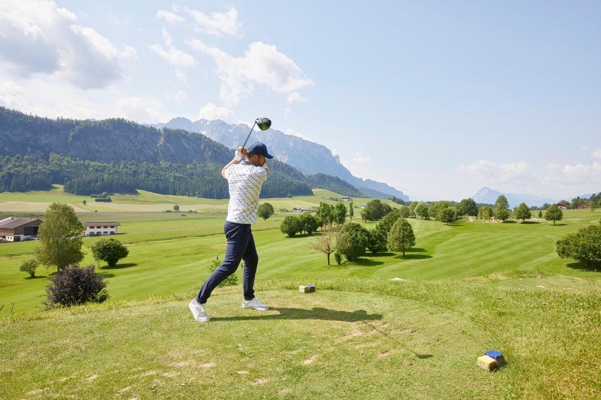 Das Hohe Salve Sportresort, 4 Sterne Superior Hopfgarten im Brixental Eksteriør billede